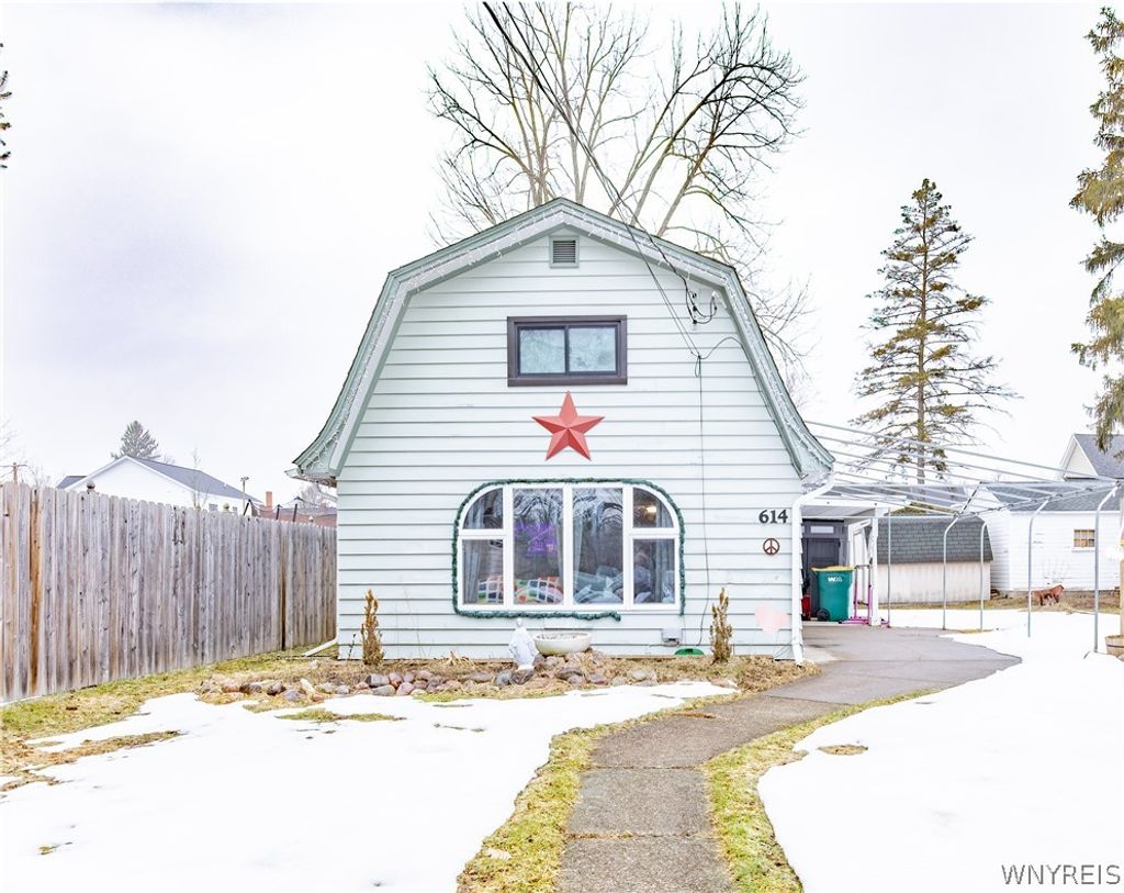 Photo of 614 Crescent Avenue, Aurora, NY 14052 (MLS # B1666323)