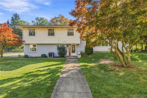 Tiny photo for 456 Fort Gray Drive, Lewiston, NY 14092 (MLS # B1724039)