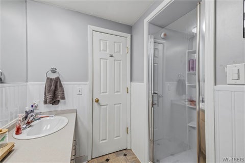Tiny photo for 456 Fort Gray Drive, Lewiston, NY 14092 (MLS # B1724039)