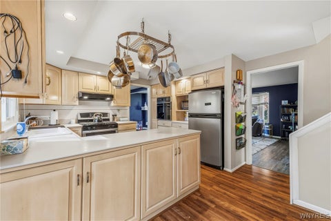 Tiny photo for 456 Fort Gray Drive, Lewiston, NY 14092 (MLS # B1724039)