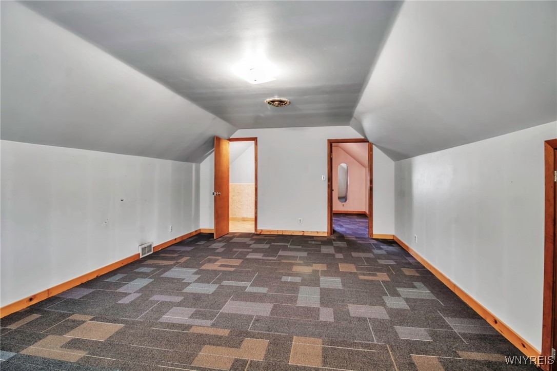 3590 Salisbury Avenue, Hamburg, New York image 30
