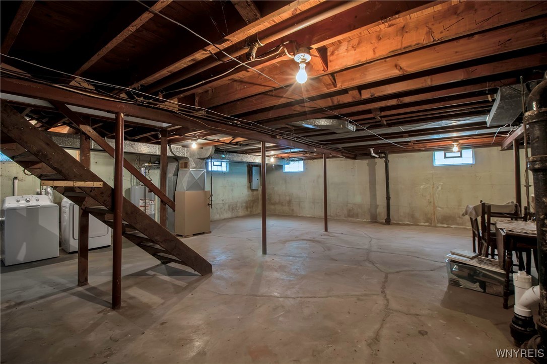 3590 Salisbury Avenue, Hamburg, New York image 33