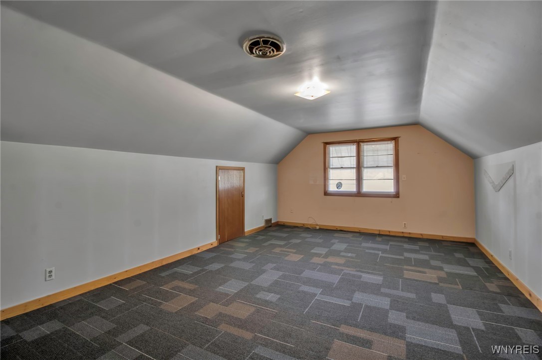 3590 Salisbury Avenue, Hamburg, New York image 23