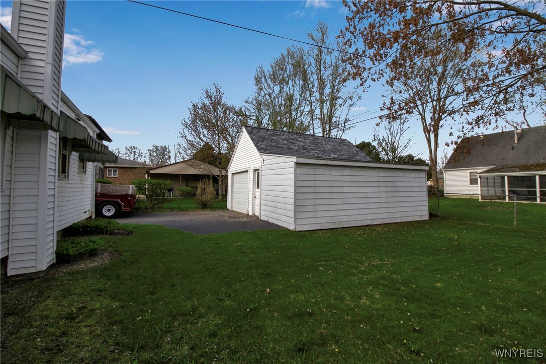 3590 Salisbury Avenue, Hamburg, New York image 37