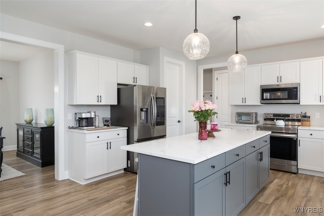 23 Wentworth Drive, Orchard Park, New York image 15