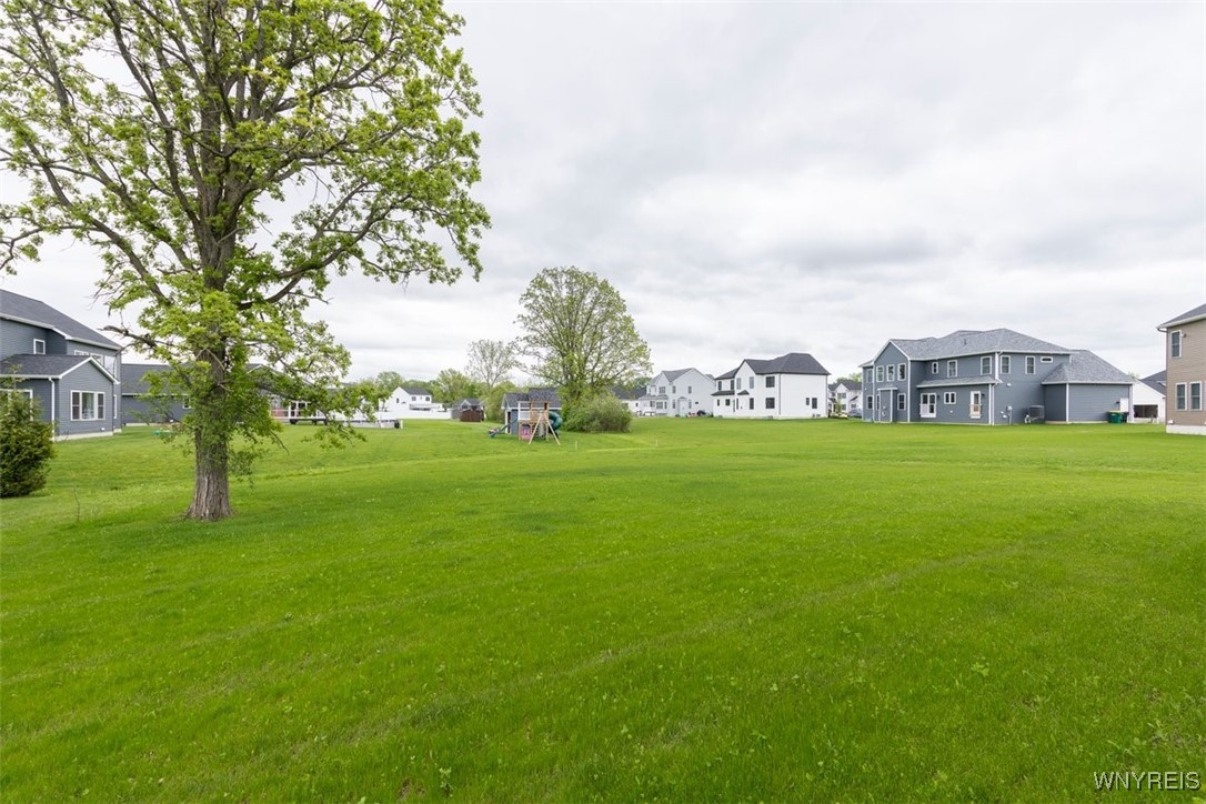 23 Wentworth Drive, Orchard Park, New York image 31