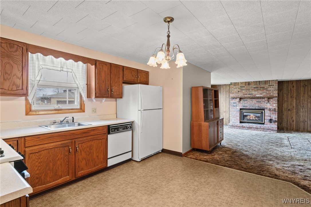 308 Claudette Court, Cheektowaga, New York image 7