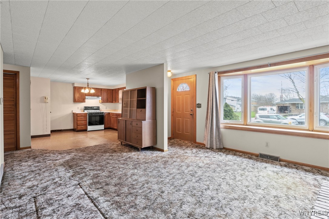 308 Claudette Court, Cheektowaga, New York image 10