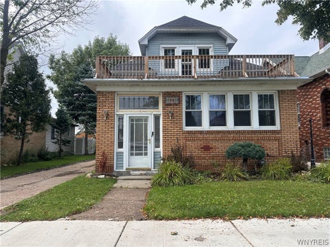 Photo of 98 Pontiac Street, Buffalo, NY 14206 (MLS # B1712301)