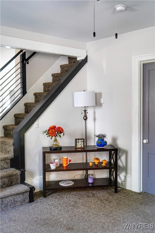 Murray, New York 14470, United States, 5 Bedrooms Bedrooms, ,2 BathroomsBathrooms,Residential,Pending,202904