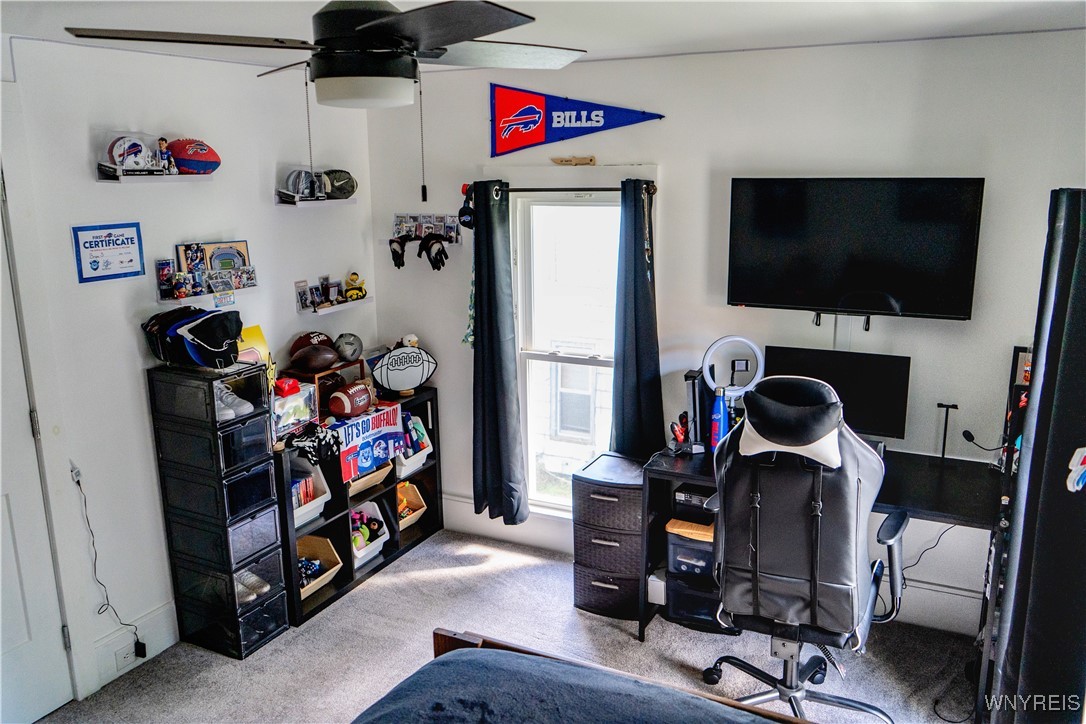 Murray, New York 14470, United States, 5 Bedrooms Bedrooms, ,2 BathroomsBathrooms,Residential,Pending,202904