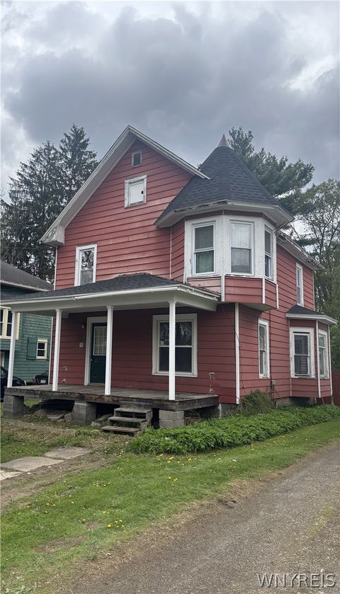 Photo of 15 Washburn Avenue, Franklinville, NY 14737 (MLS # B1679195)