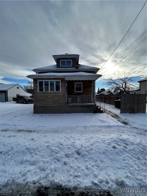 Photo of 51 Laverack Avenue, Lancaster, NY 14043 (MLS # B1653471)