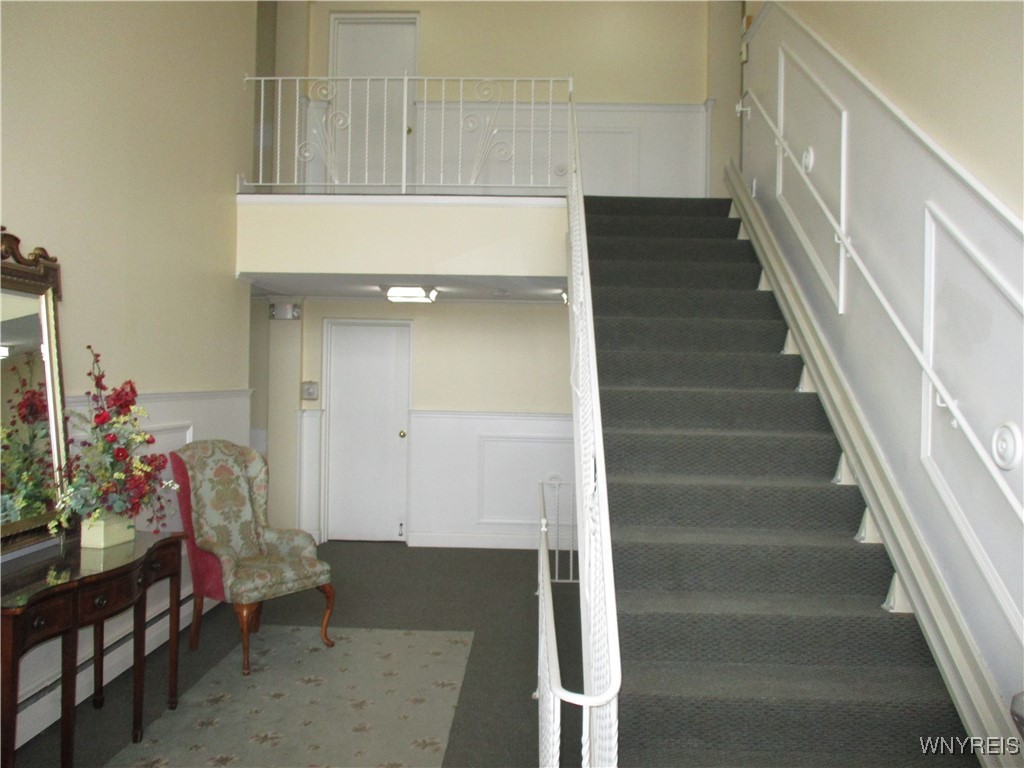 31 Park Lane Court, Amherst, New York image 4