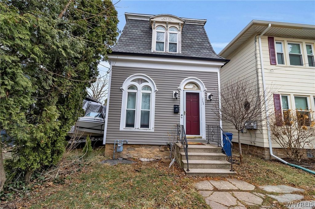 Photo of 268 South Street, Lockport City, NY 14094 (MLS # B1666290)