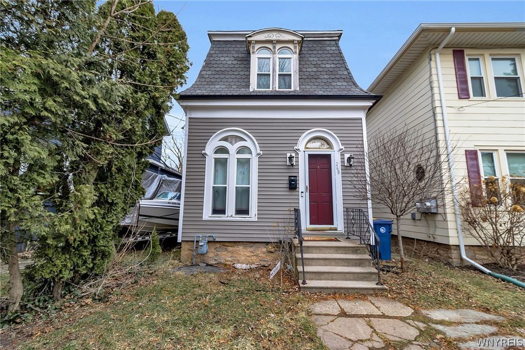 Photo of 268 South Street, Lockport City, NY 14094 (MLS # B1666290)