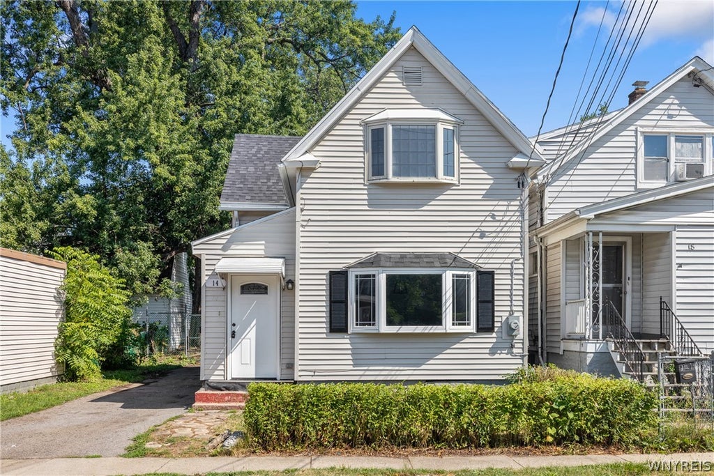 Photo of 14 Atwood Place, Cheektowaga, NY 14225 (MLS # B1704067)