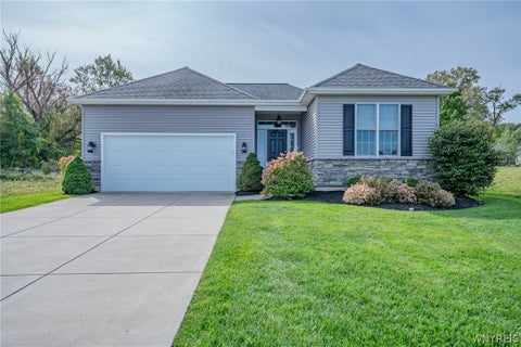 Photo of 5383 Alderbrook Lane, Clarence, NY 14031 (MLS # B1717273)