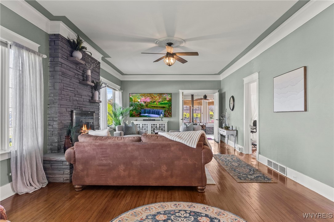 5938 Hyde Park Boulevard, Lewiston, New York image 21