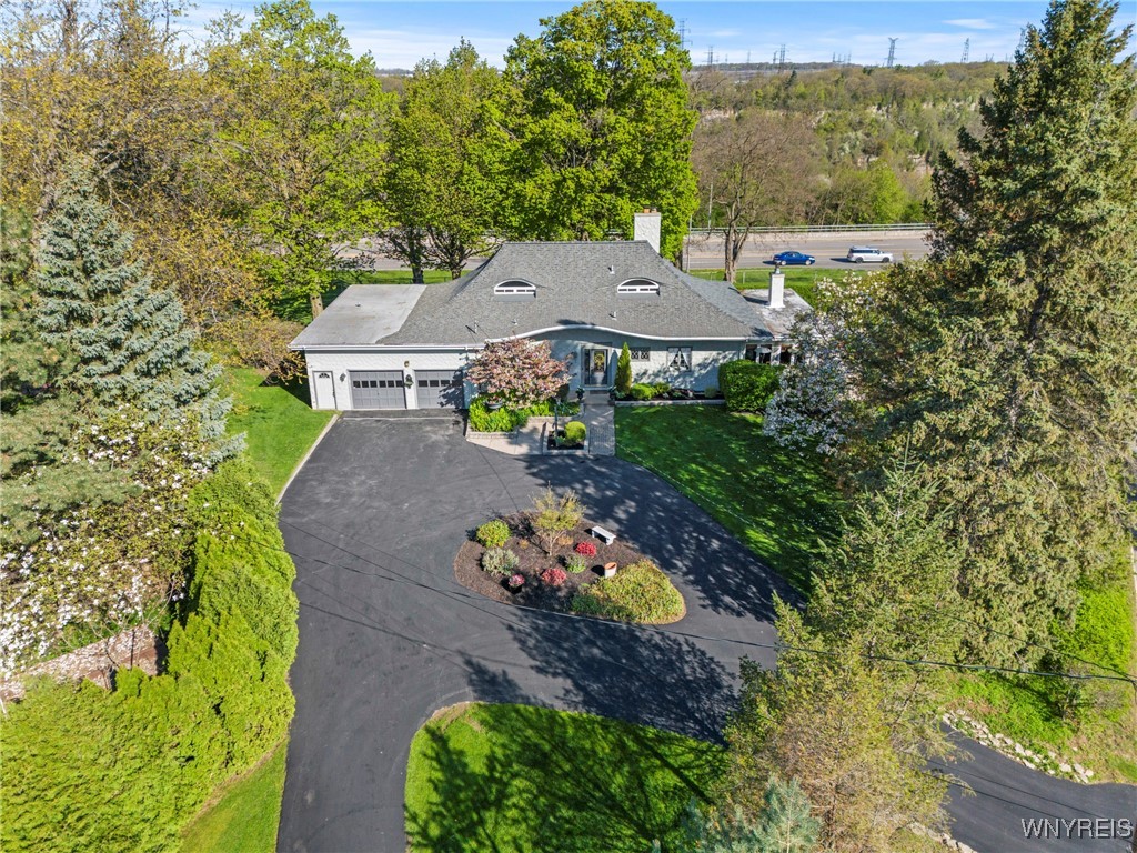 5938 Hyde Park Boulevard, Lewiston, New York image 44