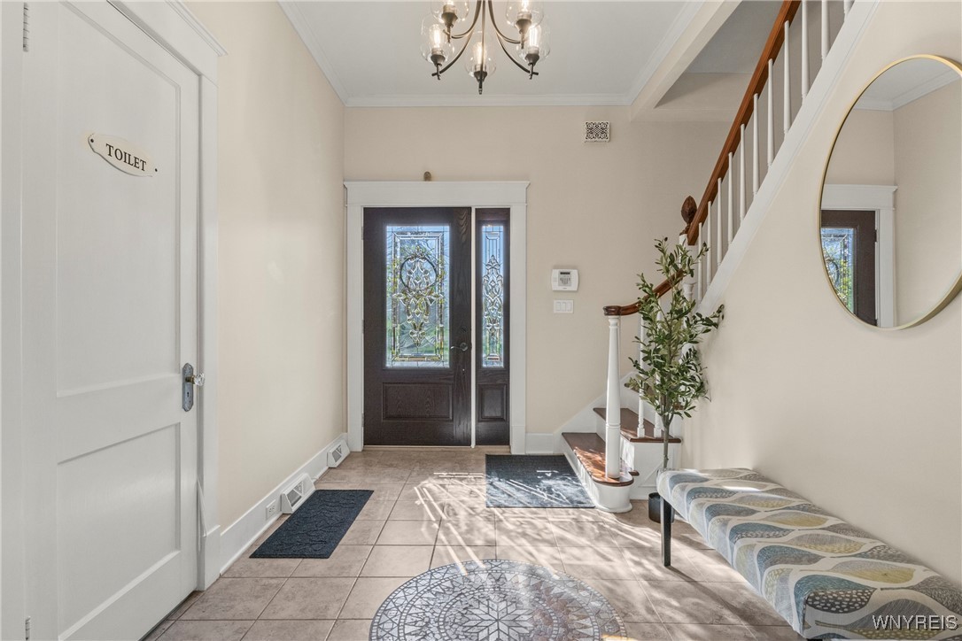 5938 Hyde Park Boulevard, Lewiston, New York image 5
