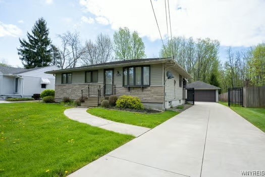1149 E Robinson Street, North Tonawanda, New York image 2