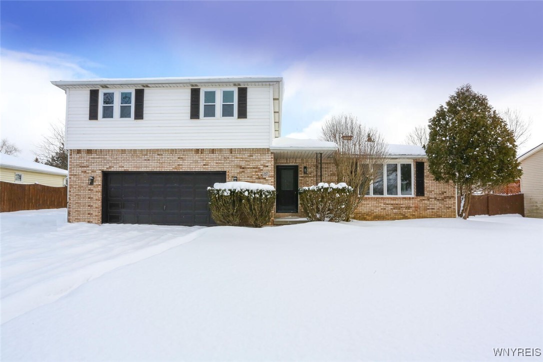 257 Warner Road, Lancaster, New York image 1