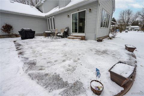 Tiny photo for 386 Old Oak Post Road, Amherst, NY 14051 (MLS # B1655202)