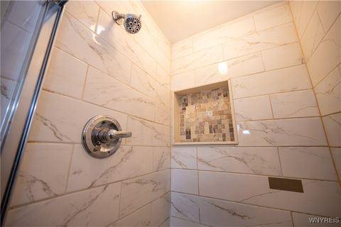 Tiny photo for 386 Old Oak Post Road, Amherst, NY 14051 (MLS # B1655202)