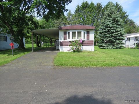 1042 Wish Circle Road East Aurora NY 14052