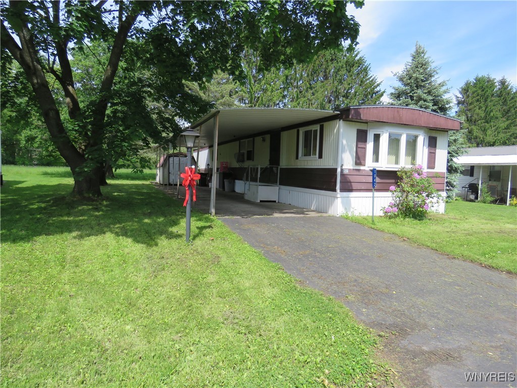 1042 Wish Circle Road