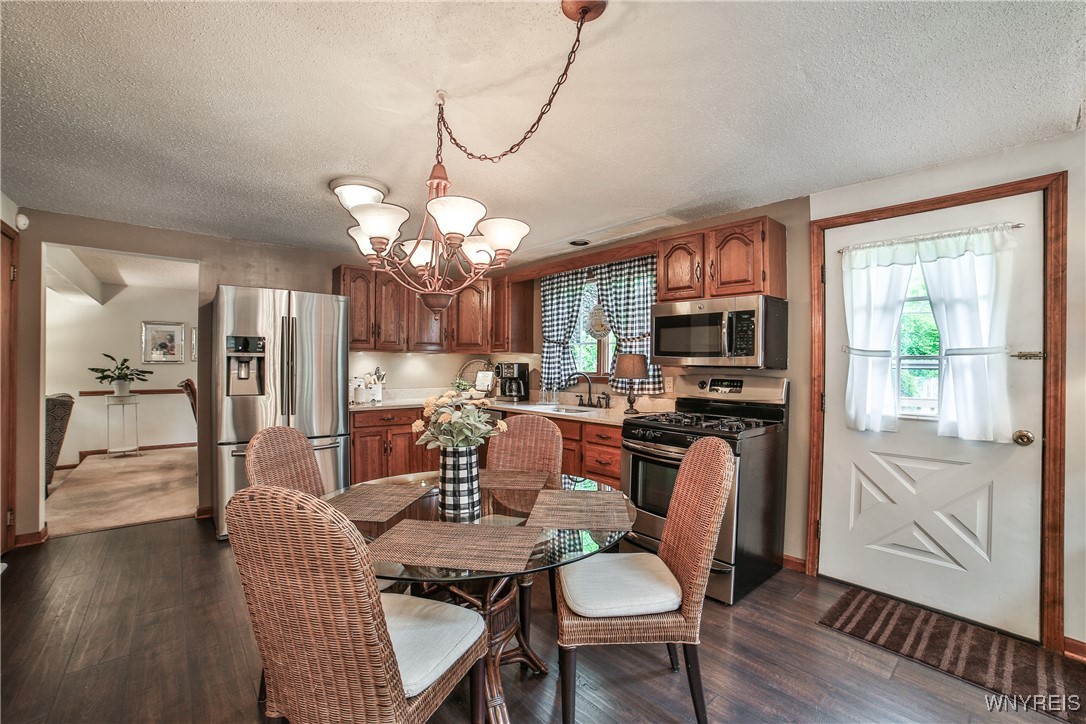 218 Palmdale Drive, Amherst, New York image 21
