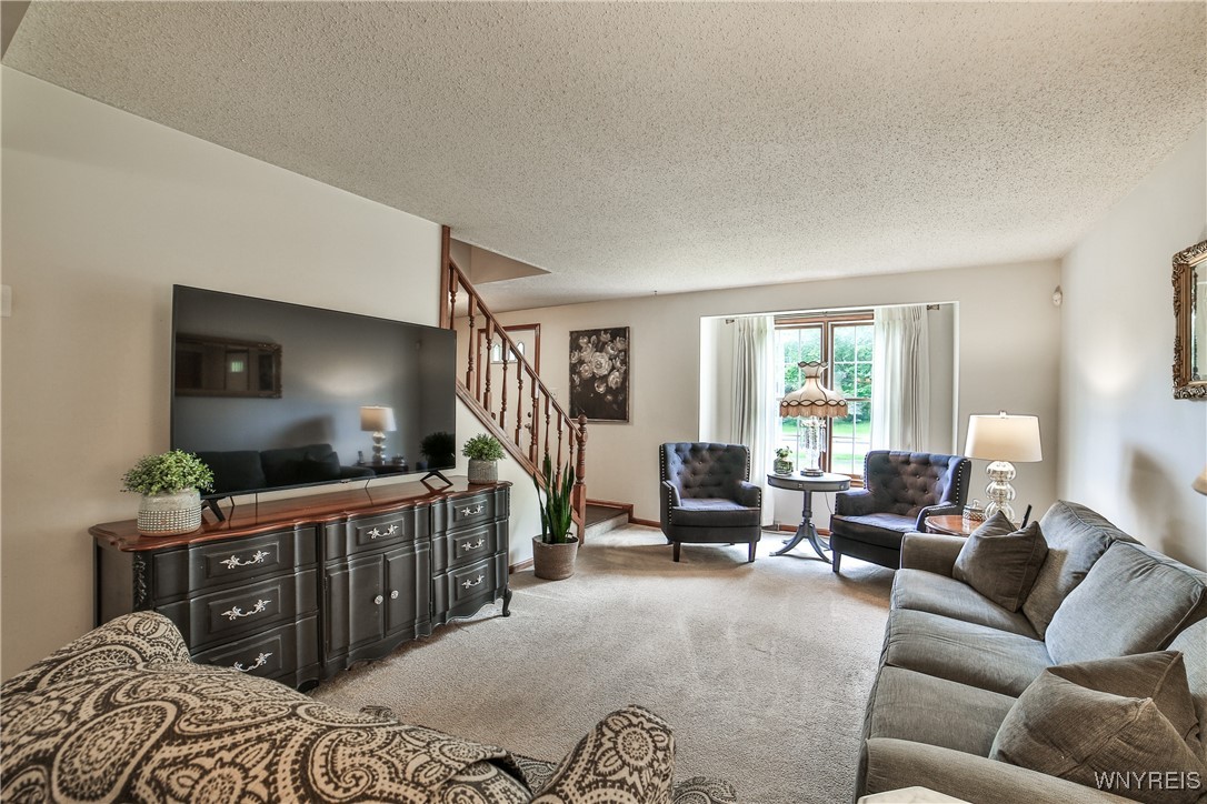 218 Palmdale Drive, Amherst, New York image 16