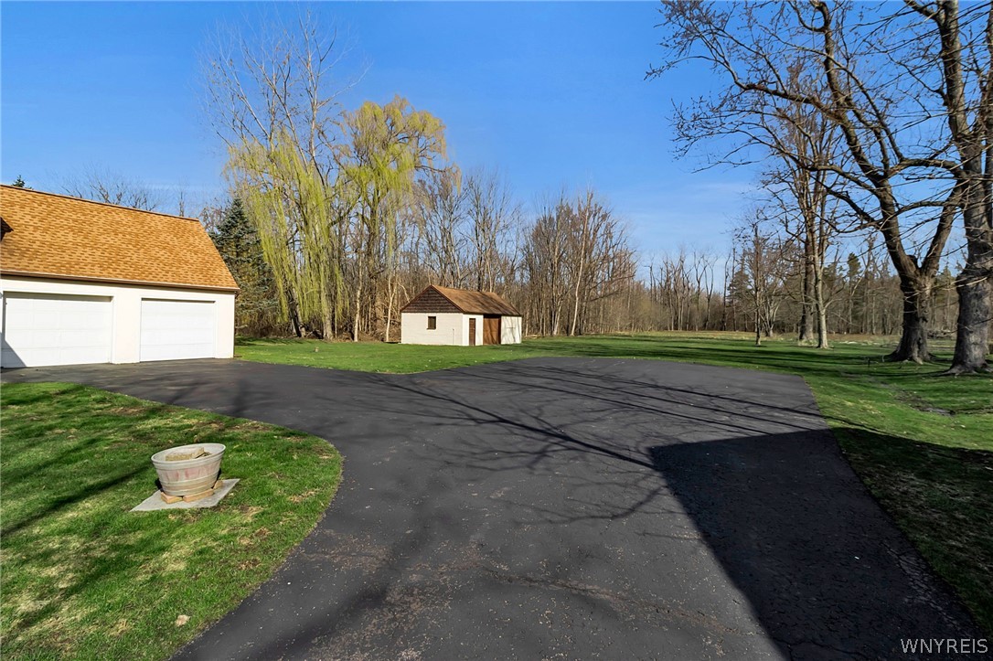 2506 N French Road
