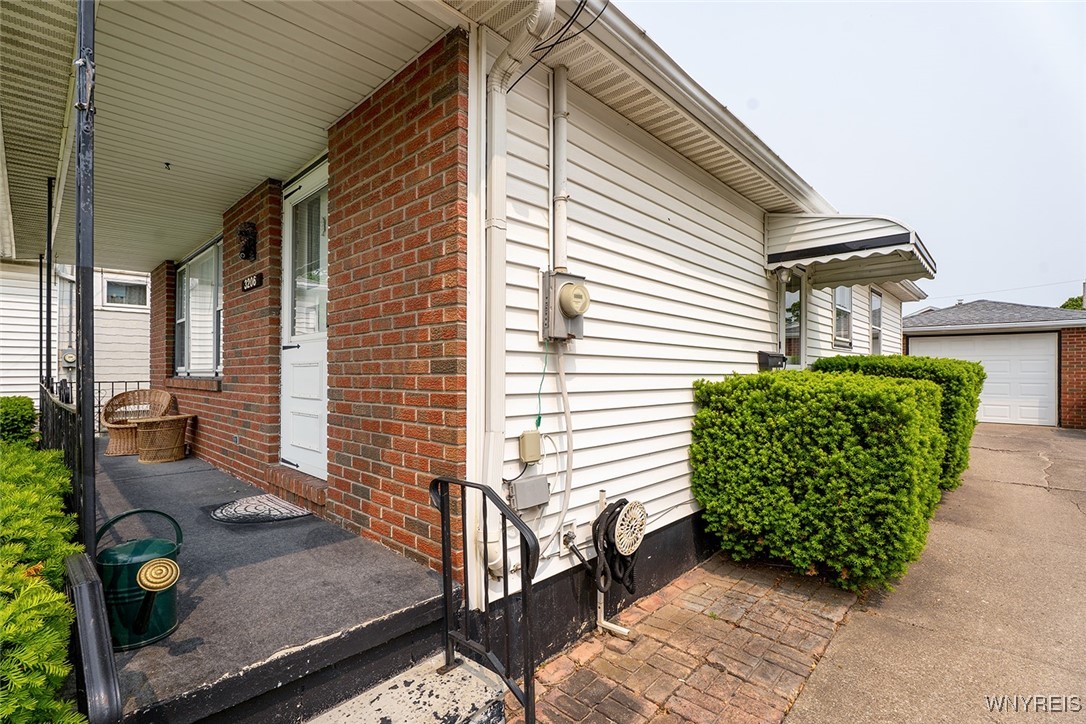3206 Ontario Avenue, Niagara Falls, New York image 4