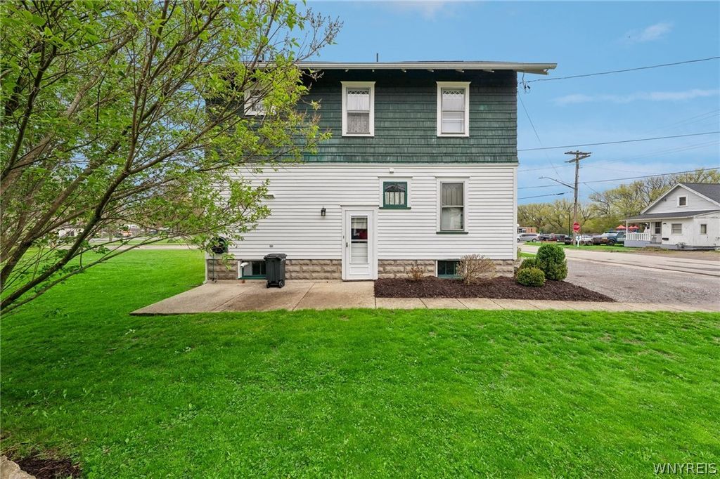 Photo of 35 School Street, Yorkshire, NY 14042 (MLS # B1678228)