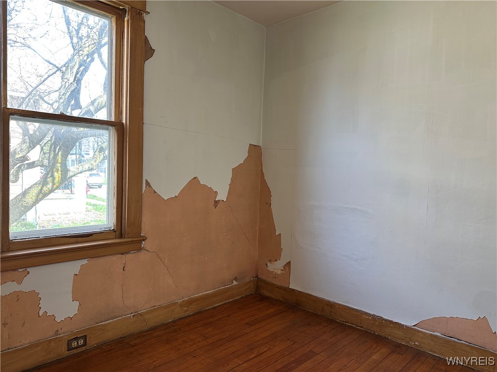 102 Fredro Street, Buffalo, New York image 6