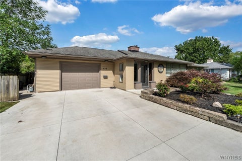 Tiny photo for 470 Park Club Lane Ln, Amherst, NY 14221 (MLS # B1724305)