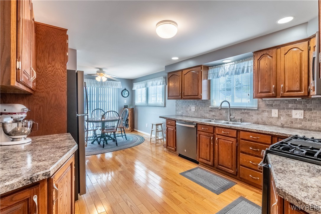 73 Deuro Drive, Niagara Falls, New York image 5
