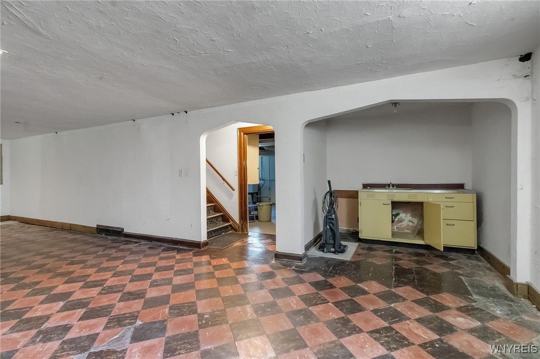 91 Nottingham Ct, Buffalo, New York image 38