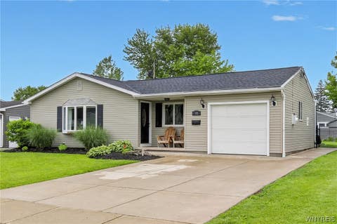 Homes For Sale - 12 Sylvia Drive<br/> Erie County, Cheektowaga, NY 14043