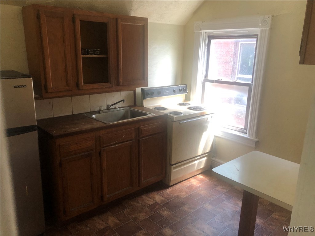 515 9th Street, Niagara Falls, New York image 17