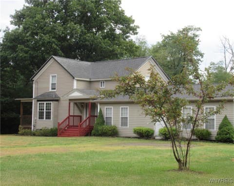 Photo for 6843 Lake Shore Road