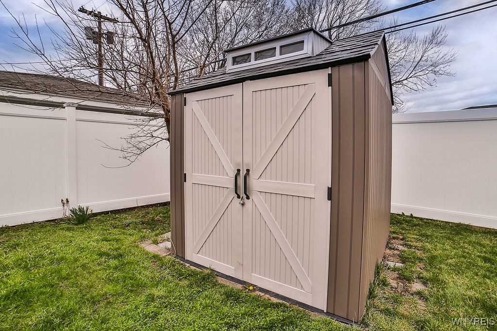 495 W Hazeltine Avenue, Tonawanda, New York image 34