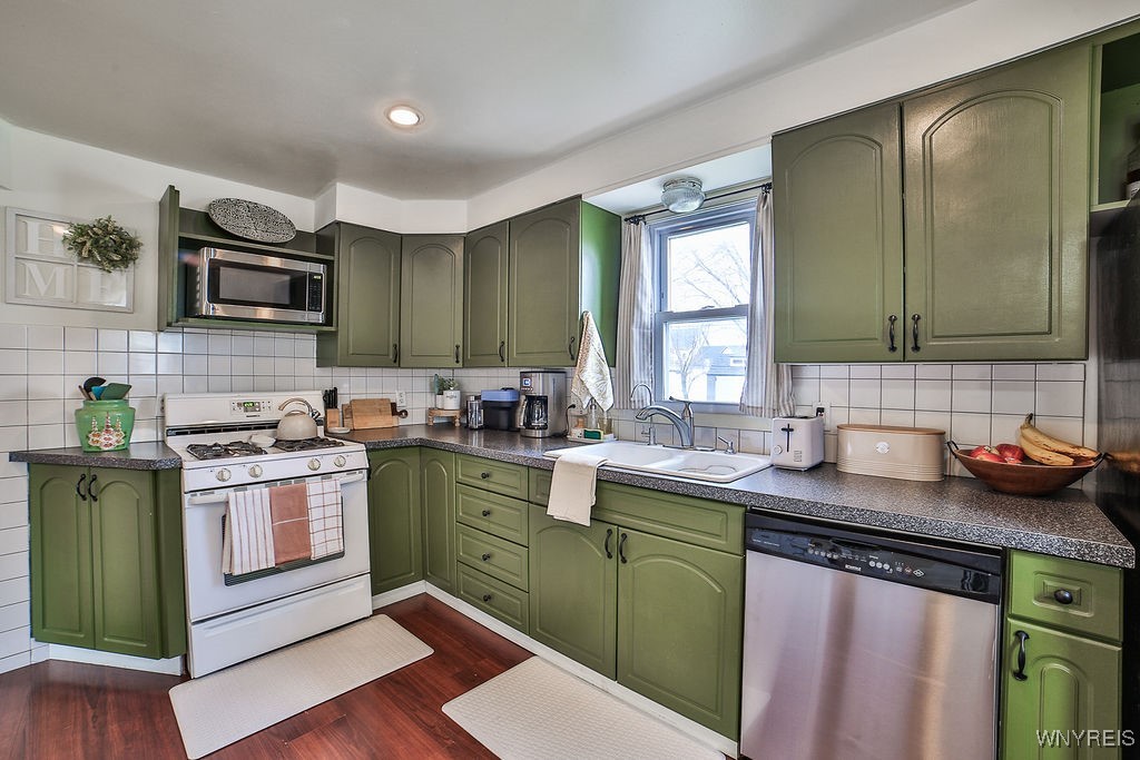 495 W Hazeltine Avenue, Tonawanda, New York image 10