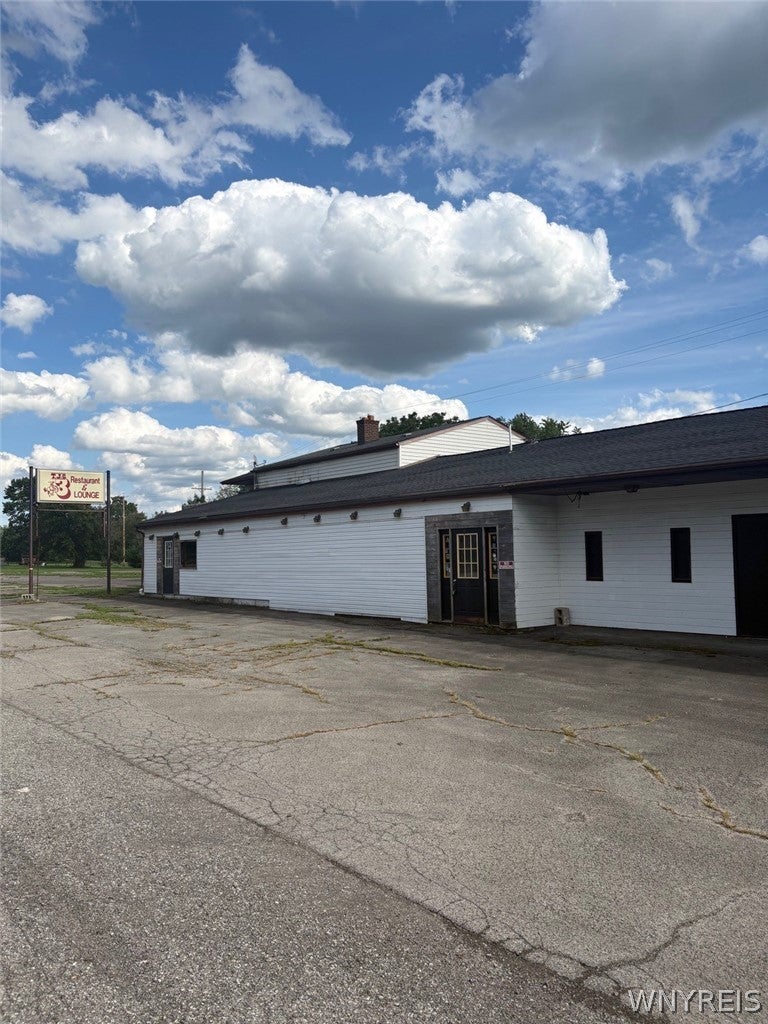 6511 Lockport Road