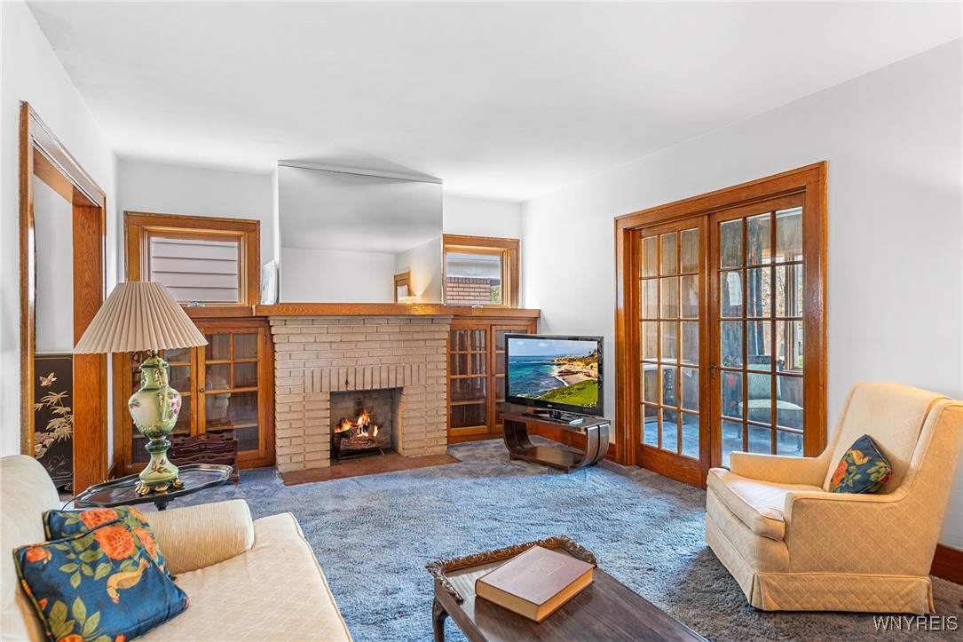 168 Lincoln Boulevard