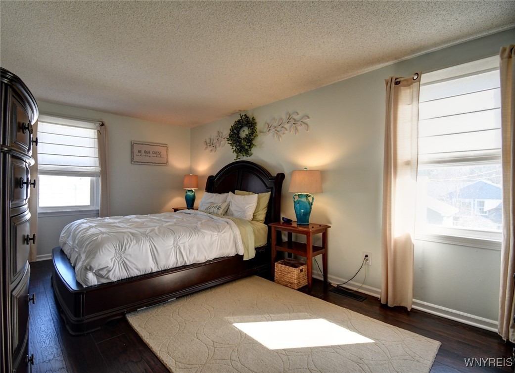 587 Meadowbrook Drive, North Tonawanda, New York image 23