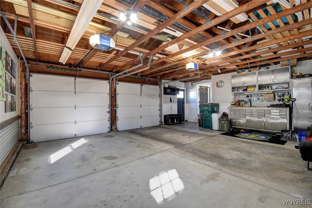 587 Meadowbrook Drive, North Tonawanda, New York image 35