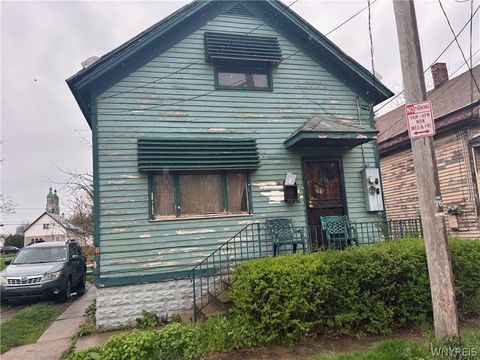 Photo of 76 Sears Street, Buffalo, NY 14212 (MLS # B1679800)